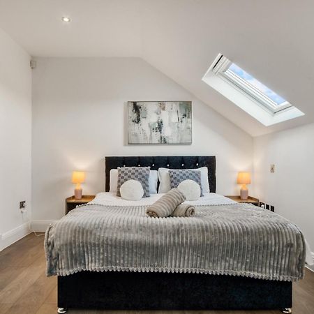 Апартаменти Luxurious Hidden Gem In Wandsworth Лондон Екстер'єр фото