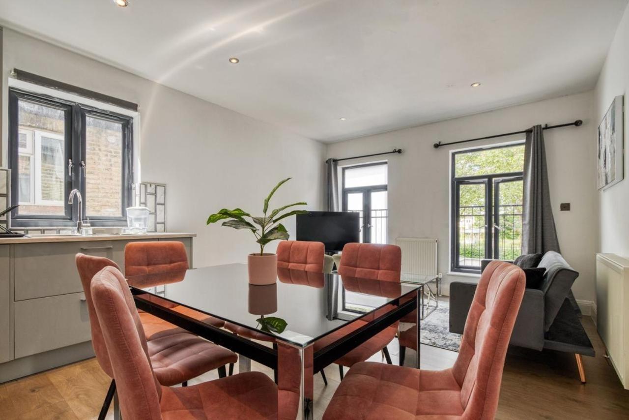 Апартаменти Luxurious Hidden Gem In Wandsworth Лондон Екстер'єр фото